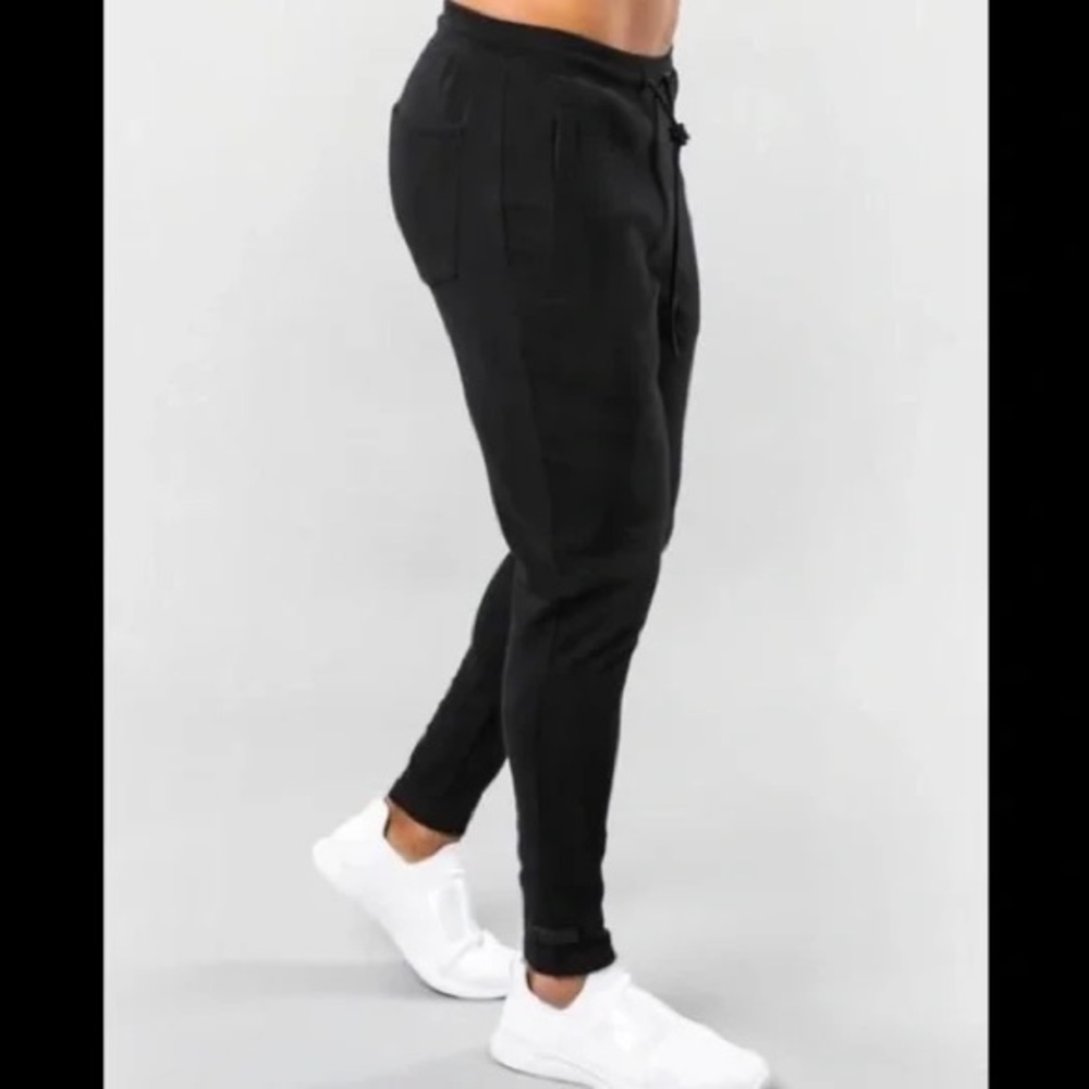 Alphalete Black Essential Identity Joggers Small
